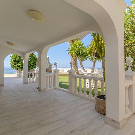 Villa Blanca Callao Salvaje Extérieur photo