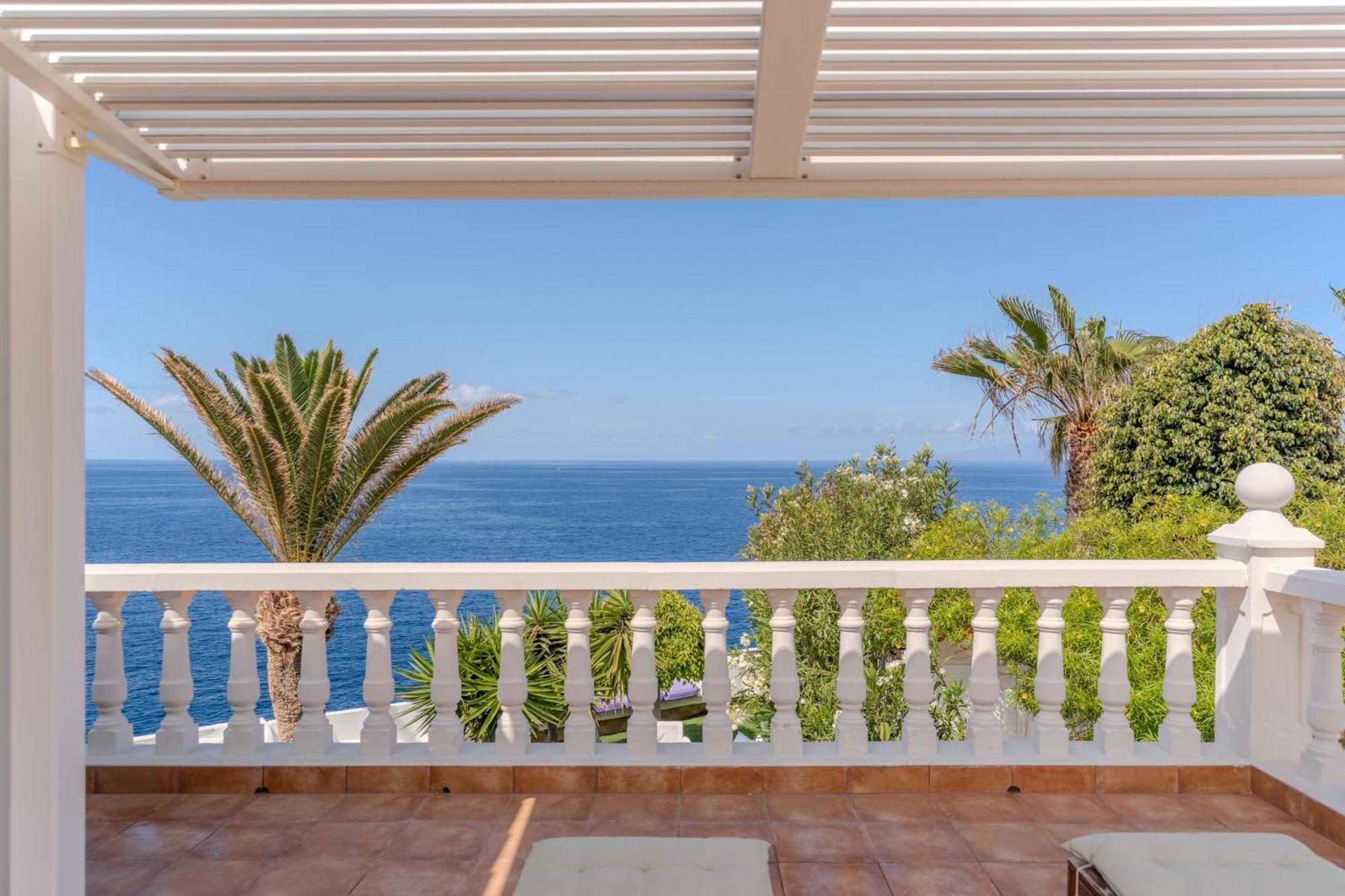 Villa Blanca Callao Salvaje Extérieur photo