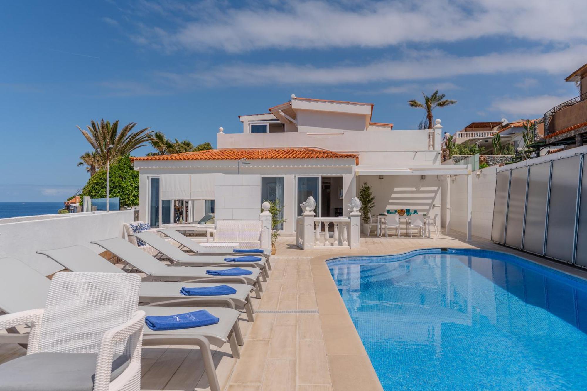 Villa Blanca Callao Salvaje Extérieur photo